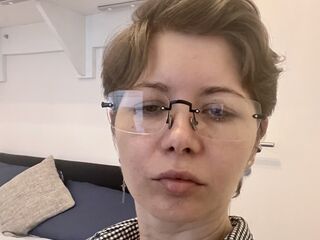 spy webcam VelvetVenom