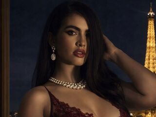 girl topless VeronicaDiane