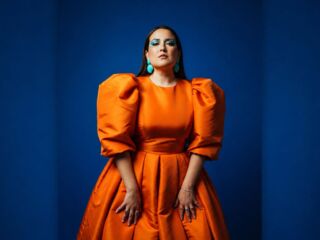 masturbating webcamgirl VivianaGrays