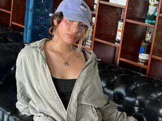 free cyber sex WillowJones