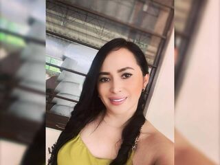 camwhore naked mialaurentt